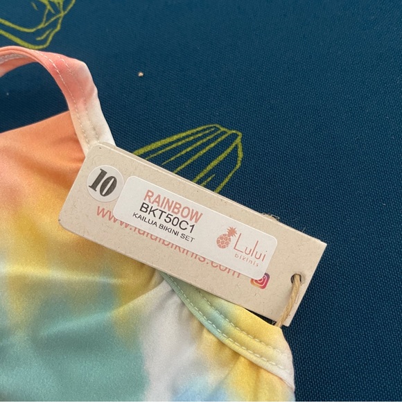 Lului Children's Kailua Print Bikini - Picture 7 of 10